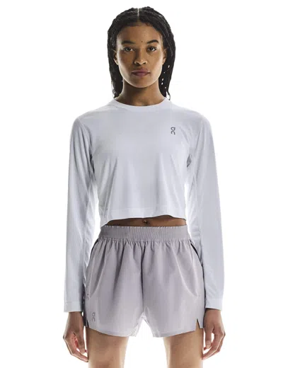 On Running Women's Train Long-t Crop Graphic In White