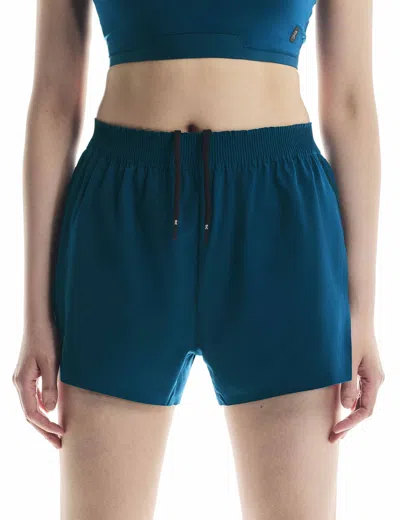 On Running Women's Train Shorts In Blue