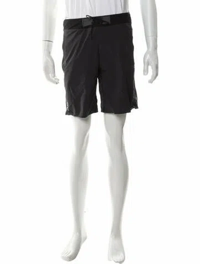 Pre-owned On Shorts In Gray