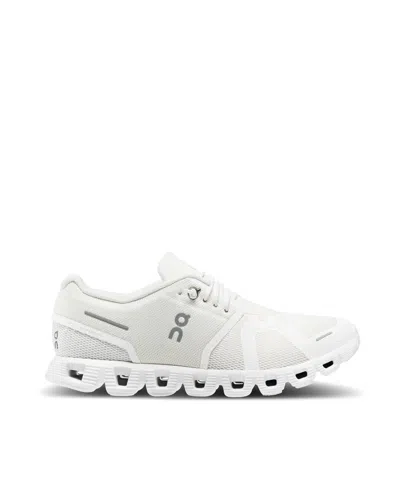 On Off-white Cloud 5 Sneakers In Pearl White