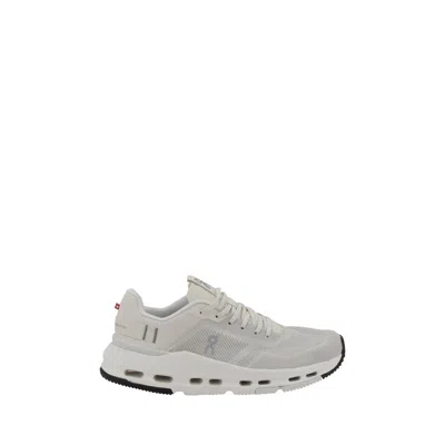 On Sneakers Cloudnova Form 2 Women's Tt In White