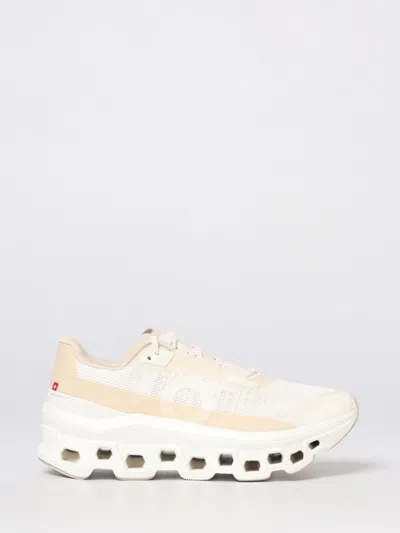 On Sneakers Woman  In White