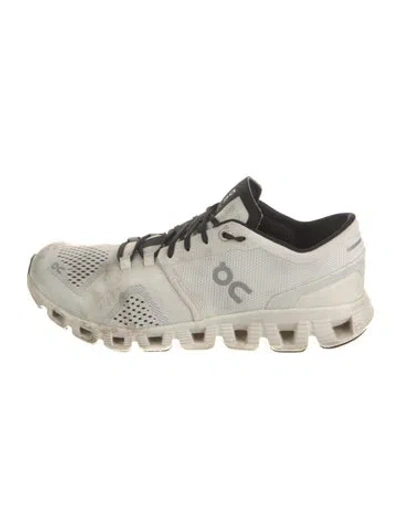 Pre-owned On Sneakers In White