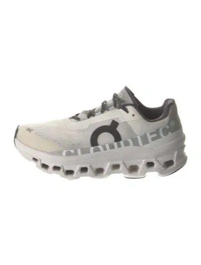 Pre-owned On Sneakers In White