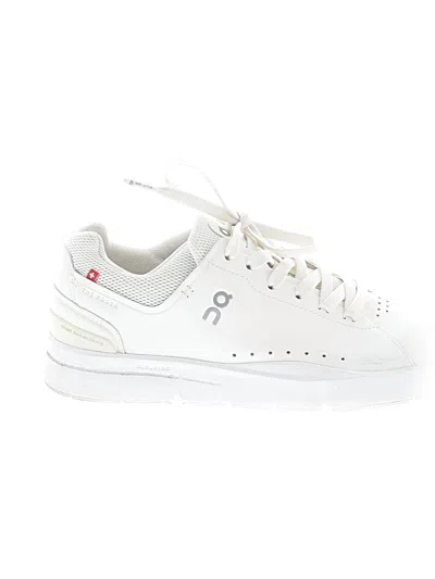 Pre-owned On Sneakers In White