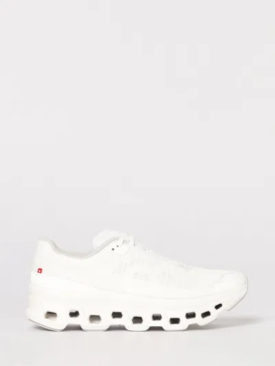 On Sneakers  Running Woman Color White