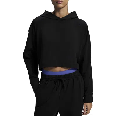 ON ON STUDIO CROP HOODIE