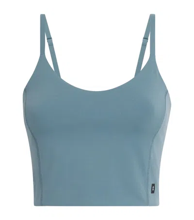 On Studio Sports Bra In Green