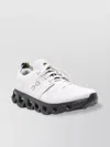 On Swift Cloud 4 Sneakers