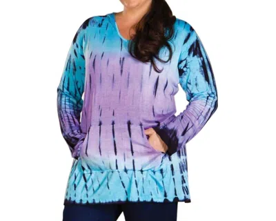 On The Plus Side Cala Tie-dye Hooded Top - Plus In Blue
