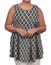 On The Plus Side Printed Sleeveless Swing Tank Top - Plus In Black And White In Multi