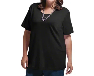ON THE PLUS SIDE SOLID SHORT SLEEVE U-NECK TEE - PLUS IN BLACK