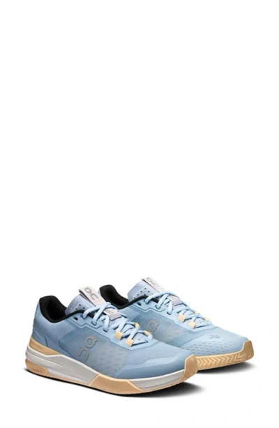 On The Roger Adv Pro Clay Tennis Shoe