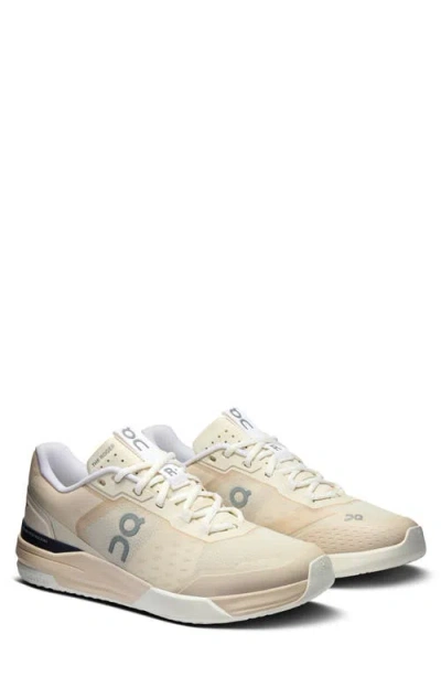 On The Roger Adv Pro Tennis Shoe