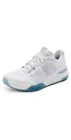 On The Roger Adv Pro Tennis Shoe In White/chambray