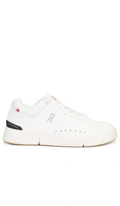 On The Roger Advantage Sneaker In White & Spice