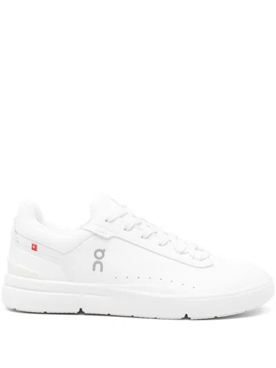 On The Roger Advantage Sneakers In White