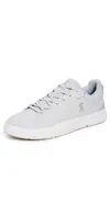 On The Roger Advantage Sneakers Wolf/glacier In Gray