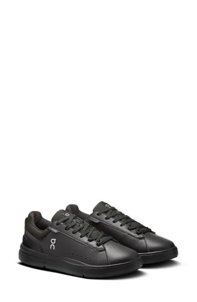 On The Roger Advantage Tennis Sneaker In Black