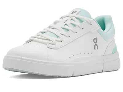 On The Roger Advantage Women's Shoes White/flurry: 5.5 M