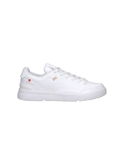 On The Roger Centre Court Sneakers In White