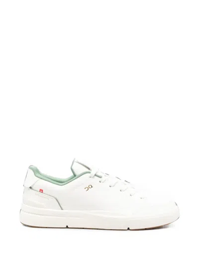 On The Roger Centre Court Sneakers In White