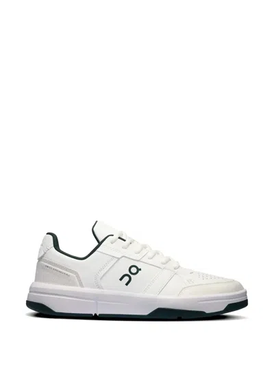On The Roger Clubhouse Lace-up Sneakers In White