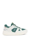 On The Roger Clubhouse Pro Oyster Sneaker In Ivory & Evergreen