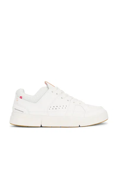 On The Roger Clubhouse Sneaker In White & Flamingo