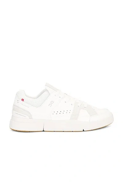 On The Roger Clubhouse Sneaker In White & Sand