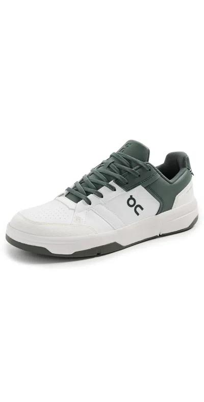 On The Roger Clubhouse Sneakers White Olive In Green
