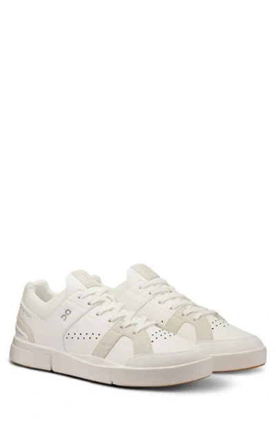 On The Roger Clubhouse Tennis Sneaker In White/sand
