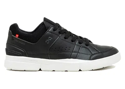 Pre-owned On The Roger Clubhouse (women's) Sneakers In Black/white