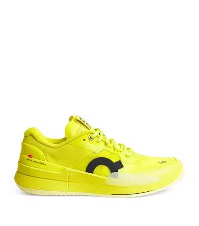 On The Roger Pro 2 Clay Trainers