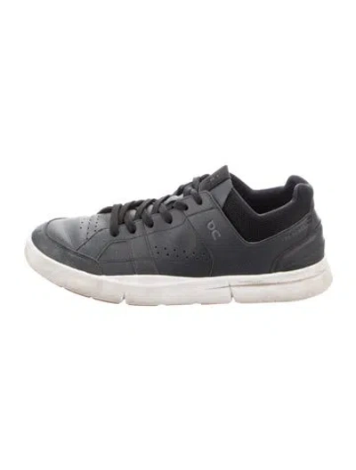 Pre-owned On The Roger Sneakers In Black