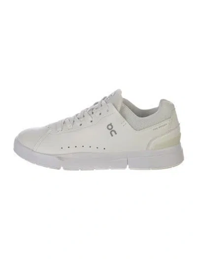Pre-owned On The Roger Sneakers In White