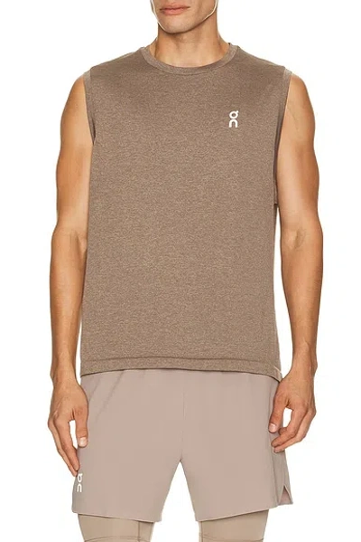 On Train Flex Tank In Brown