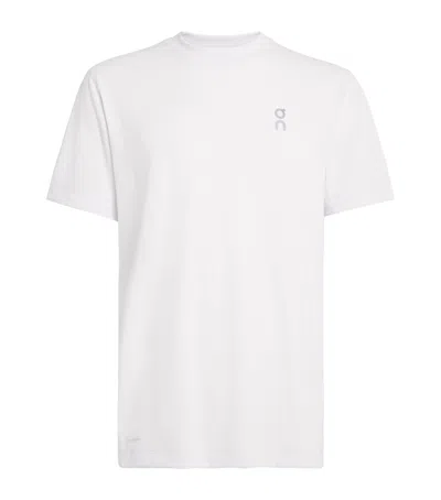 On Train Lg-sleeve T-shirt In White