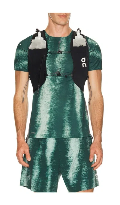 On Ultra Vest Pro In Green