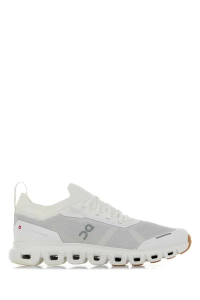On White Canvas Cloud 6 Versa Sneakers In Gray