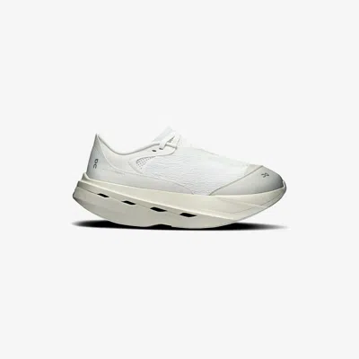 On Wmns Cloudboom Next X Post Archive Facti In White,gale