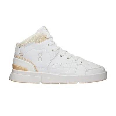 Pre-owned On Wmns The Roger Clubhouse Mid 'white Savannah'