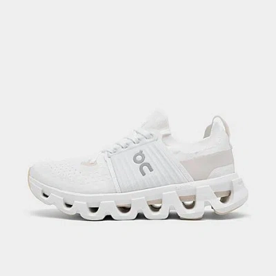 ON ON WOMEN'S CLOUDSWIFT 4 RUNNING SHOES