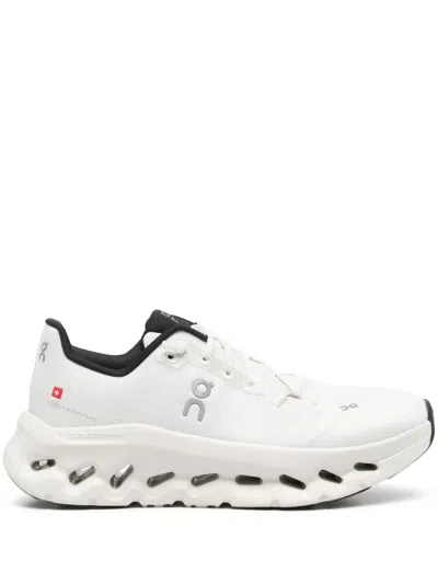 On Women's Sneakers In White