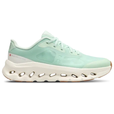 On Womens  Cloudtilt In Green