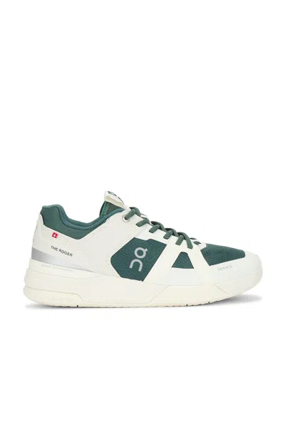 On X Oyster Tennis The Rodger Clubhouse Pro In Ivory & Evergreen