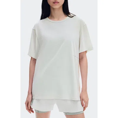 On X Paf Run-t Performance Running T-shirt In White