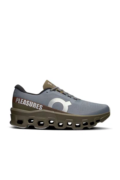 On X Pleasures & The Loop Cloudmster 2