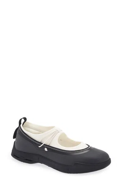 On Cloudnova Mo Mary Jane Ballet Flats In Black