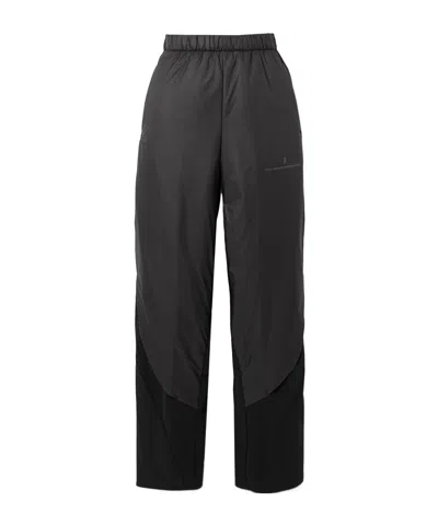 On Zero Alpha Fleece Pants In Black